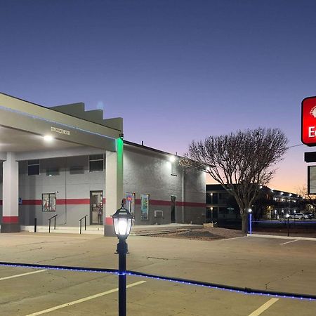 Econo Lodge Tucumcari Route 66 Экстерьер фото