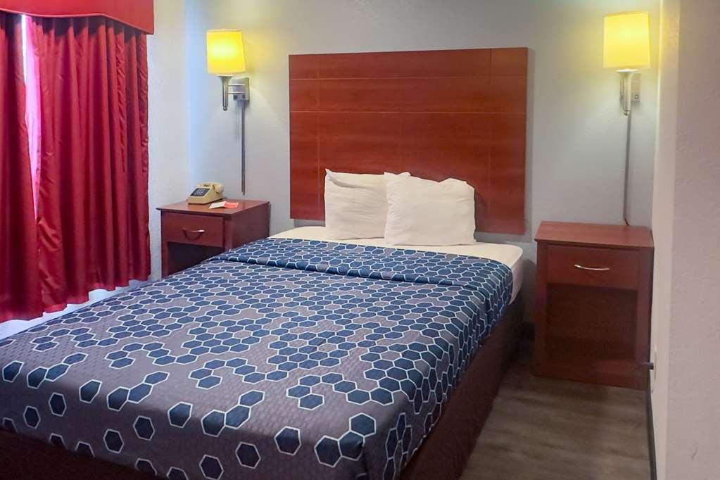 Econo Lodge Tucumcari Route 66 Номер фото