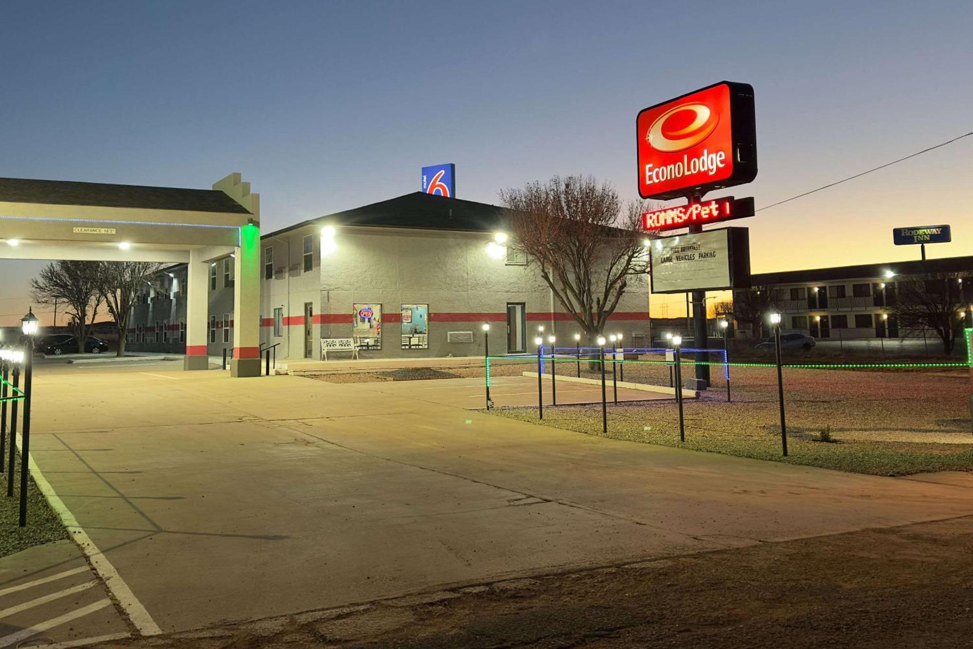 Econo Lodge Tucumcari Route 66 Экстерьер фото