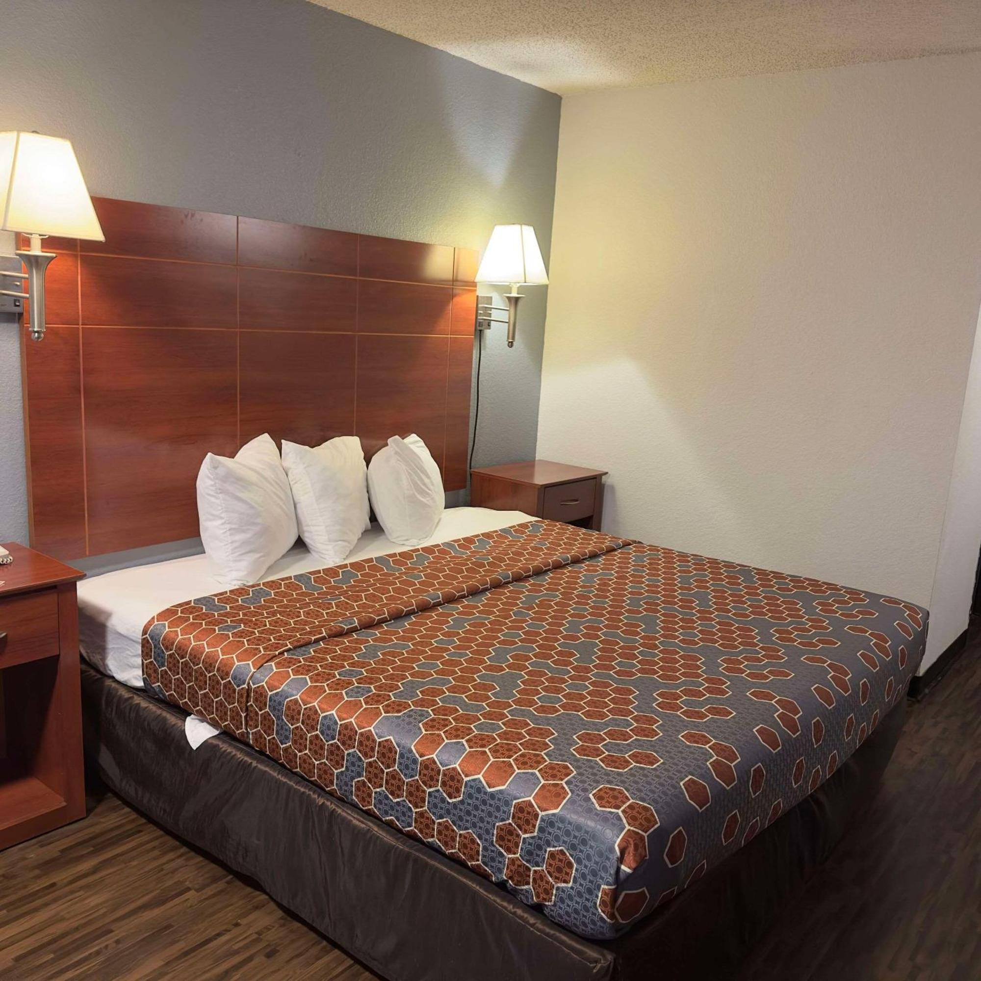 Econo Lodge Tucumcari Route 66 Экстерьер фото