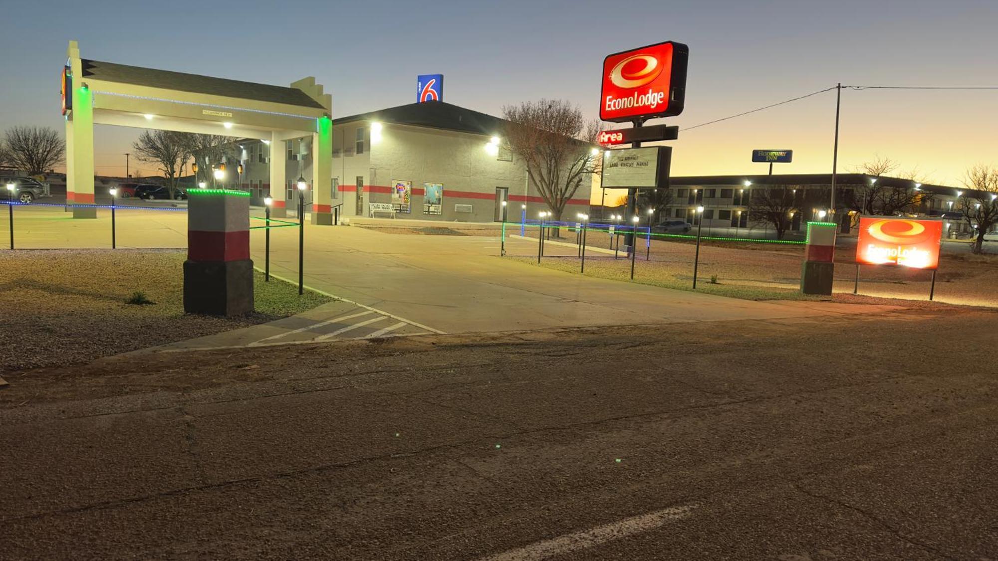 Econo Lodge Tucumcari Route 66 Экстерьер фото