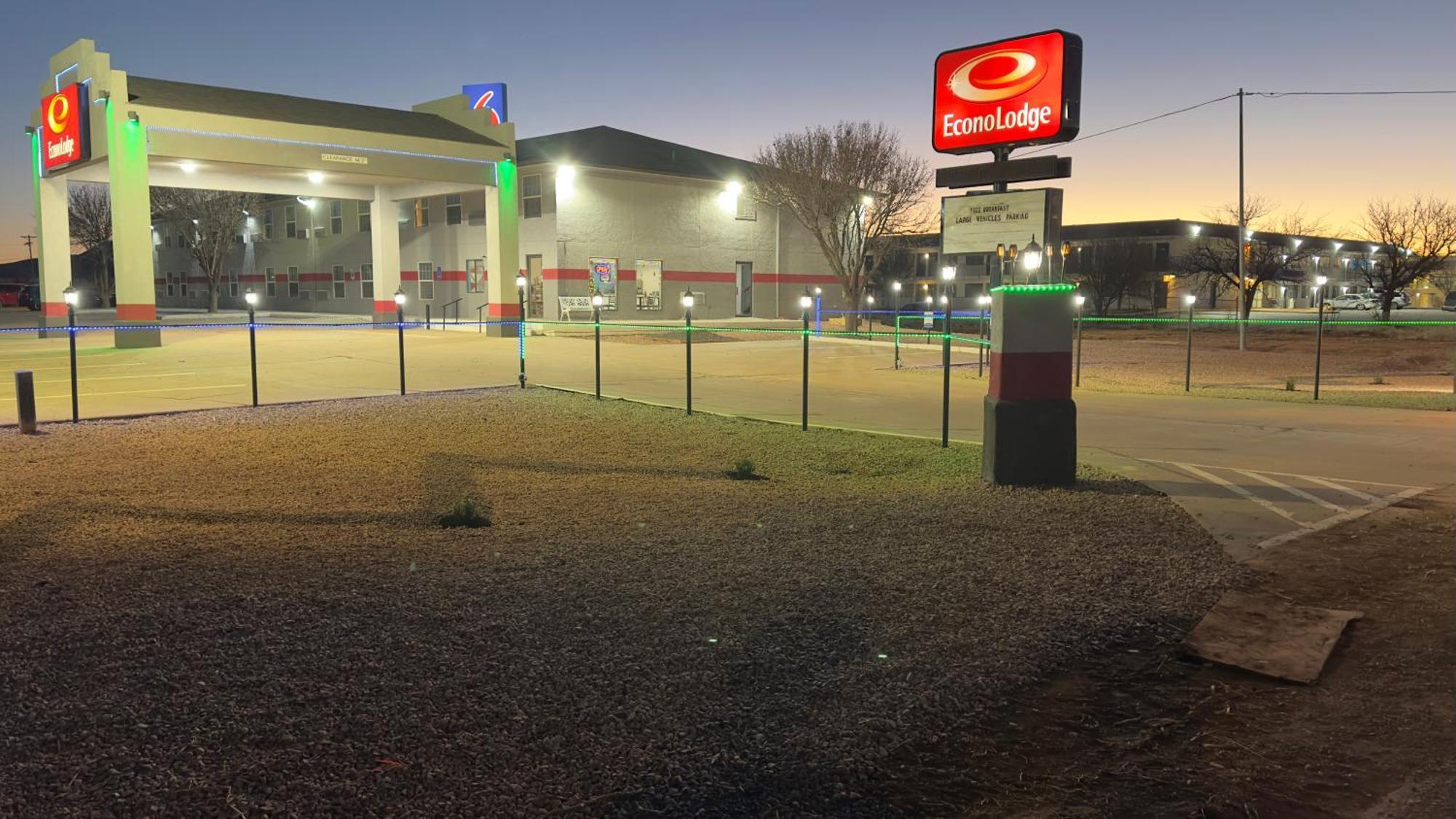 Econo Lodge Tucumcari Route 66 Экстерьер фото