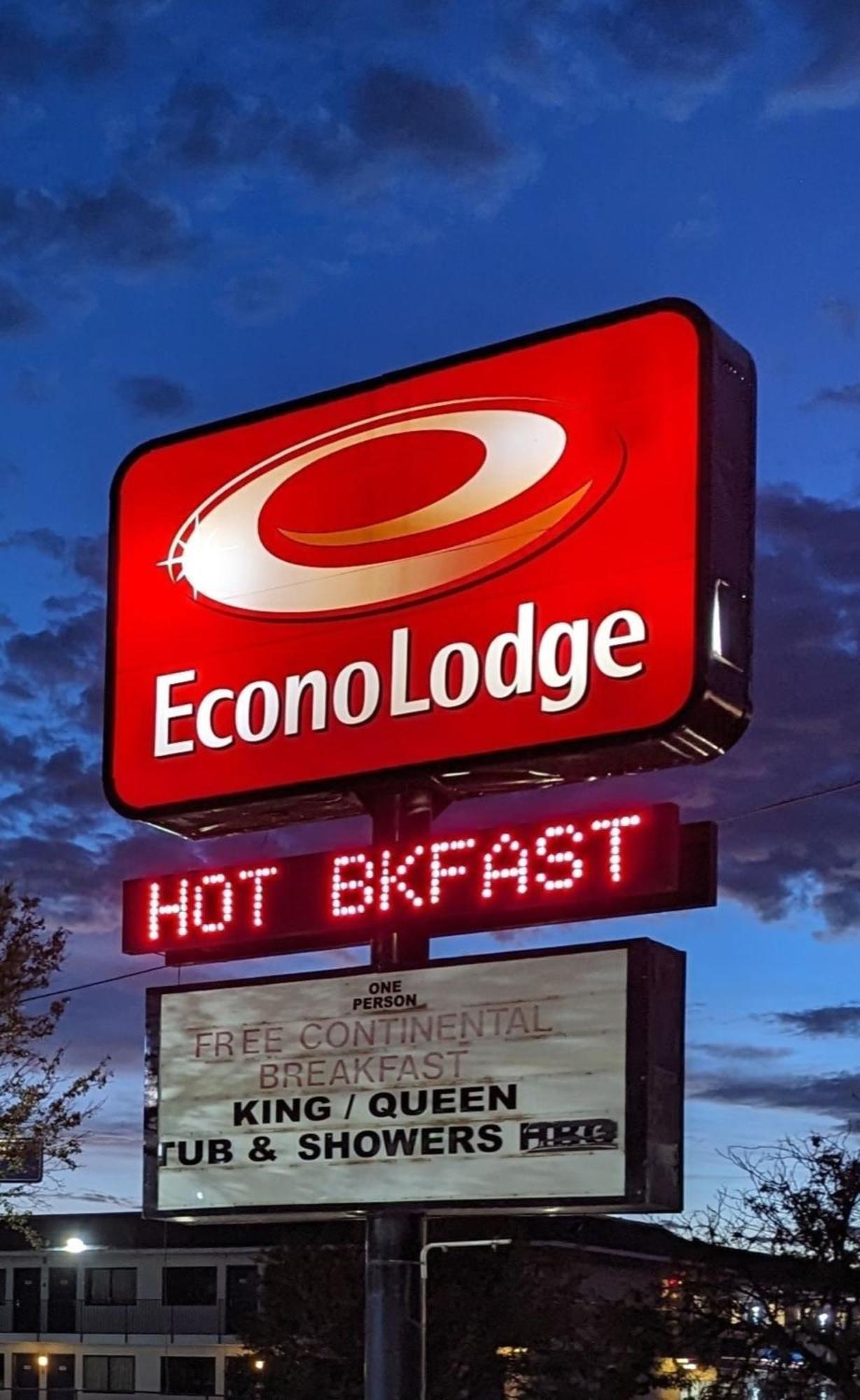 Econo Lodge Tucumcari Route 66 Экстерьер фото