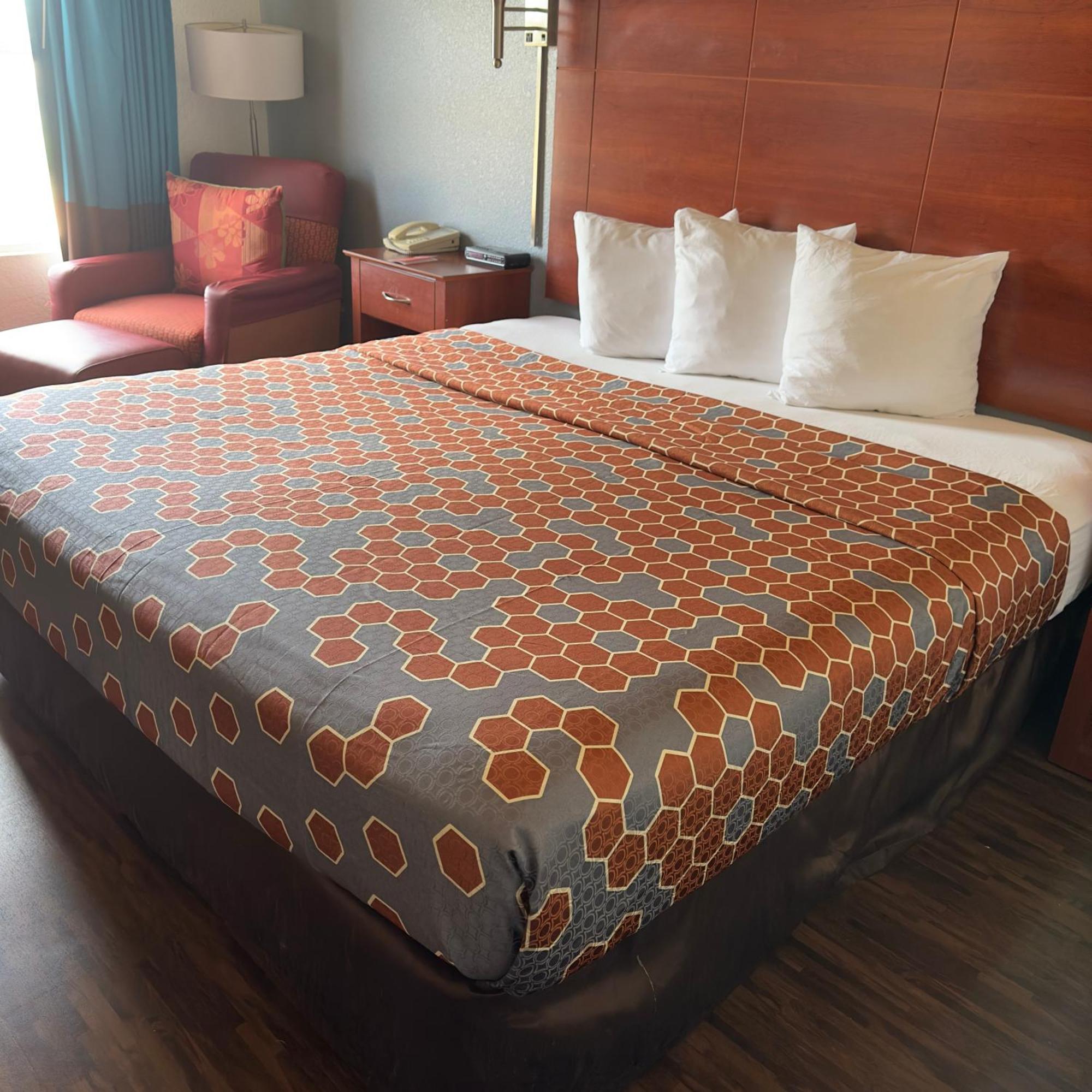 Econo Lodge Tucumcari Route 66 Экстерьер фото