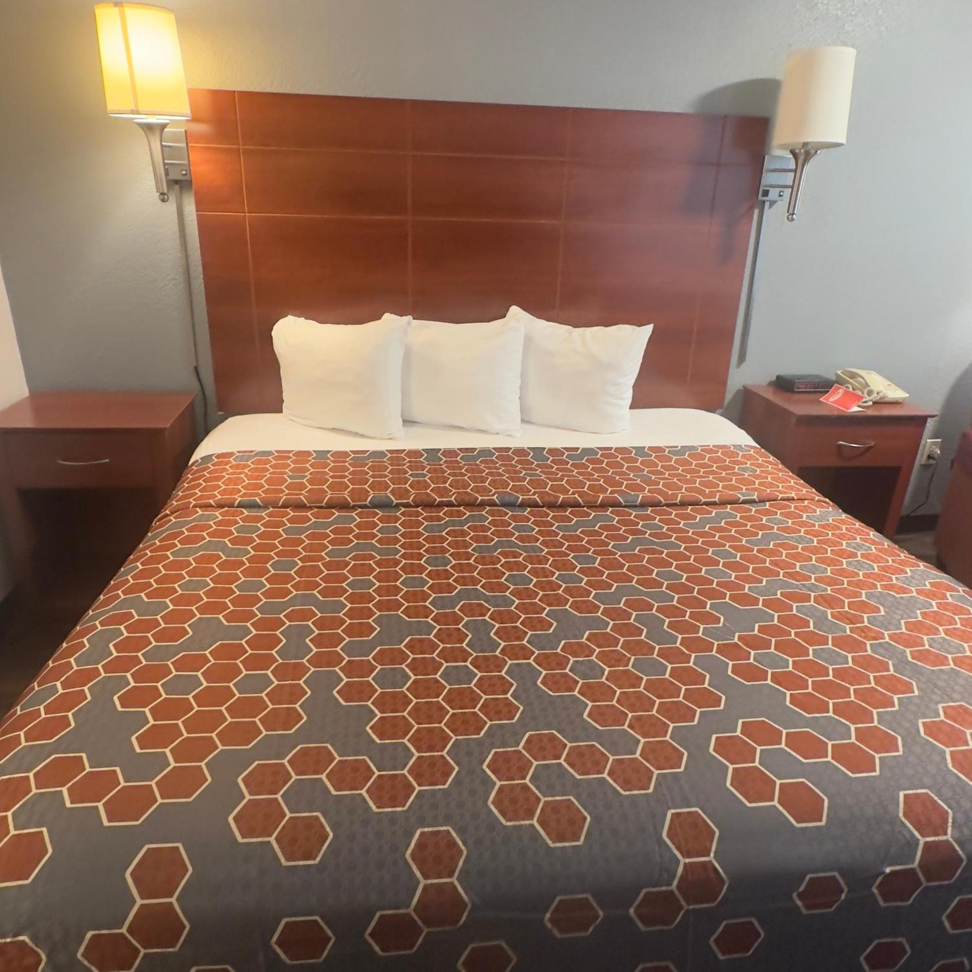 Econo Lodge Tucumcari Route 66 Экстерьер фото